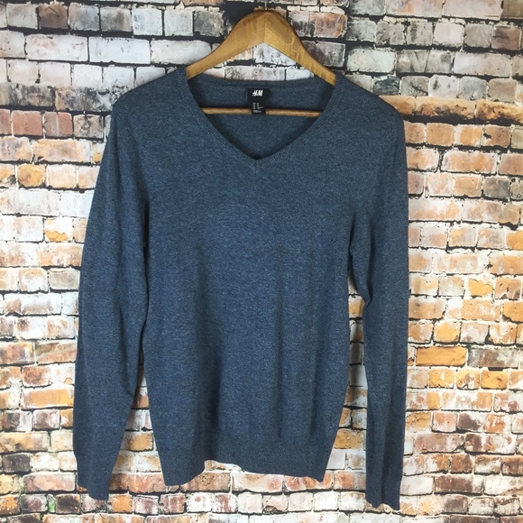 H&M Other - H&M V-Neck Sweater